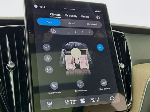 Used 2026 Volvo XC60 B5 Plus w/ Protection Package Premier image 14