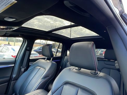 Used 2024 Jeep Wagoneer Launch Edition image 19