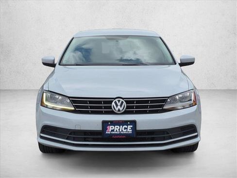 Used 2018 Volkswagen Jetta S w/ Cold Weather Package FWD image 2