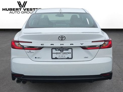 Used 2026 Toyota Camry SE FWD image 7