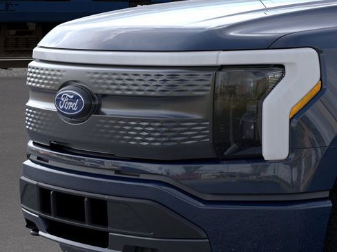 New 2025 Ford F150 Lightning XLT image 17