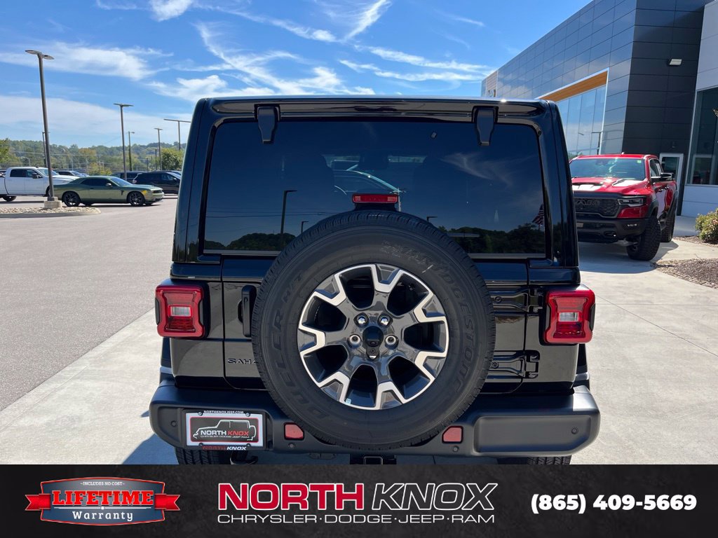 New 2027 Jeep Wrangler Unlimited Sahara AWD/4WD image 19
