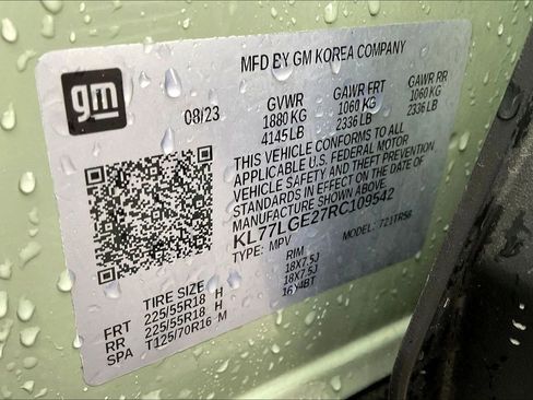 Used 2024 Chevrolet Trax RS FWD image 32