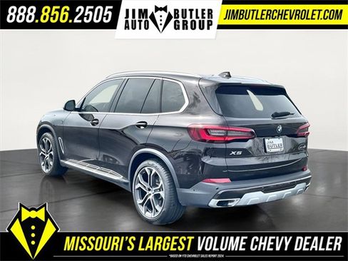 Used 2022 BMW X5 xDrive40i w/ Premium Package image 4