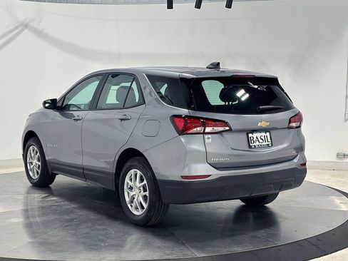 Used 2023 Chevrolet Equinox LS AWD/4WD image 15