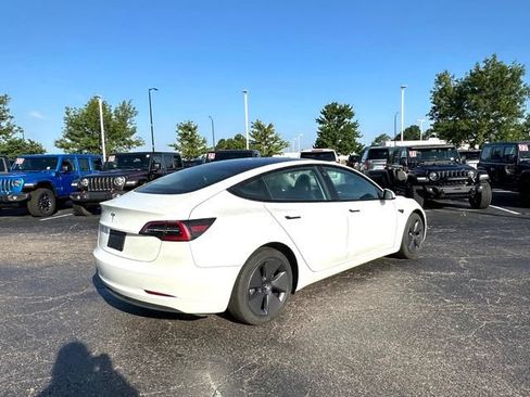 Used 2023 Tesla Model 3 Standard Range RWD image 9