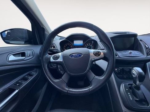 Used 2015 Ford Escape SE w/ Equipment Group 201A FWD image 12