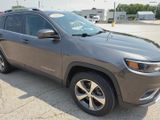 Used 2020 Jeep Cherokee Limited w/ Technology Group image 2