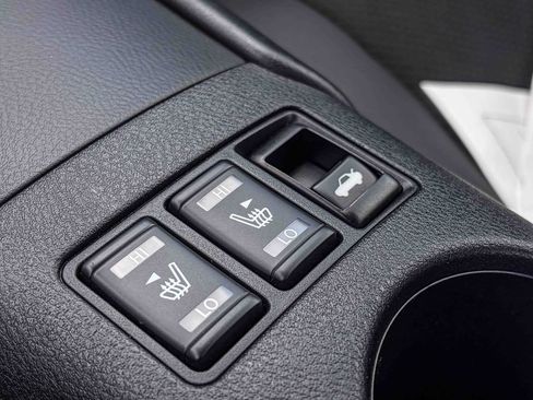 Used 2023 Nissan Z w/ Floor Mat Package (L93) RWD image 35
