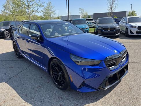 New 2026 BMW M5 w/ Executive Package AWD/4WD image 3