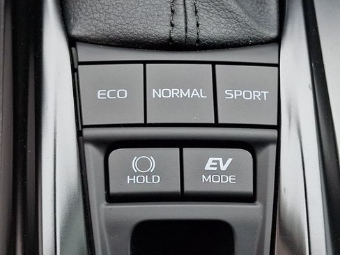 Certified 2026 Toyota Camry SE w/ Convenience Package FWD image 26