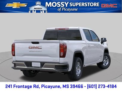 New 2026 GMC Sierra 1500 SLE w/ Preferred Package