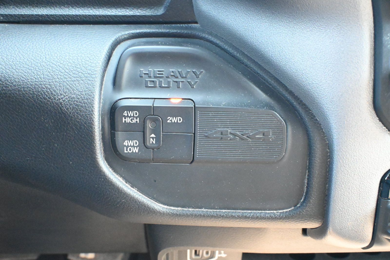 Used 2024 RAM 2500 Big Horn AWD/4WD image 17