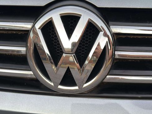 Used 2014 Volkswagen Passat 1.8T S image 50