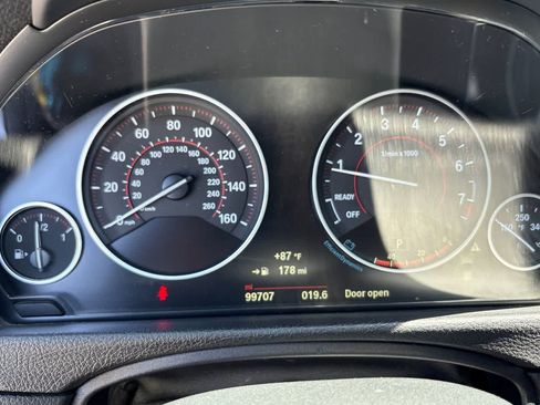 Used 2018 BMW 330i Sedan w/ Convenience Package RWD image 26