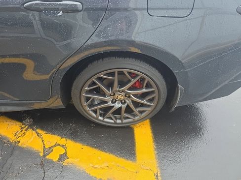 Used 2025 Toyota Camry XSE w/ Premium Plus Package image 10