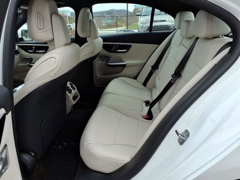 New 2026 Mercedes-Benz C 300 4MATIC Sedan image 12