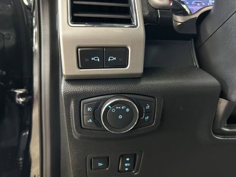 Certified 2021 Ford F250 Lariat AWD/4WD image 14