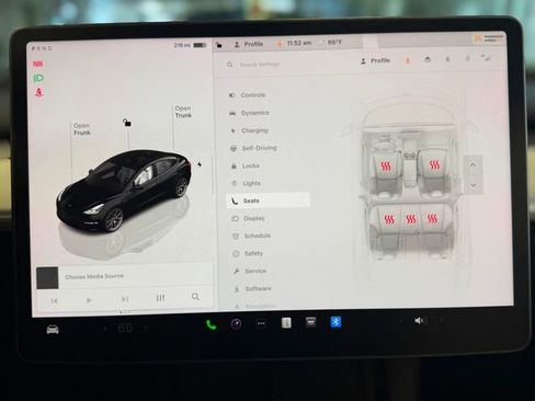 Used 2022 Tesla Model 3 Long Range AWD/4WD image 28