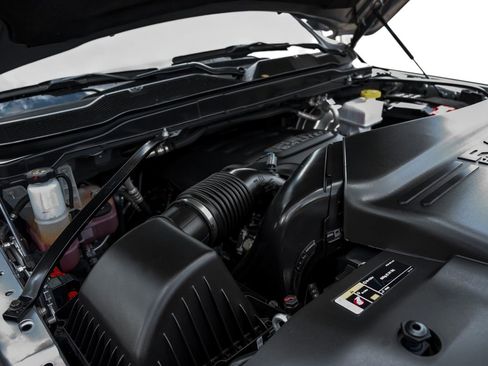 Used 2024 RAM 2500 Big Horn w/ Sport Appearance Package image 50