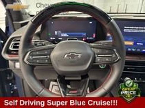 New 2026 Chevrolet Traverse RS w/ LPO, Floor Liner Package AWD/4WD image 6