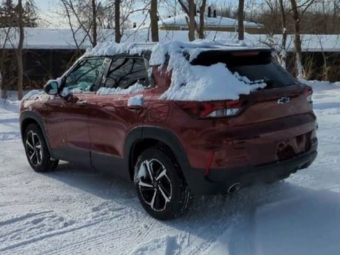 Certified 2022 Chevrolet TrailBlazer RS w/ Sun and Liftgate Package image 6