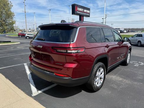 Used 2022 Jeep Grand Cherokee L Limited AWD/4WD image 5