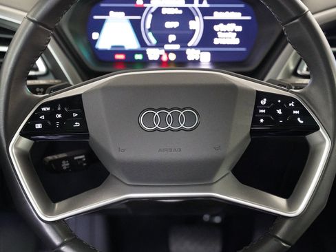 Used 2024 Audi Q4 e-tron Premium Plus image 11