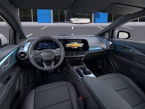 New 2026 Chevrolet Equinox EV LT image 15