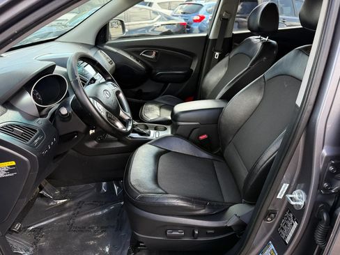 Used 2014 Hyundai Tucson SE AWD/4WD image 12