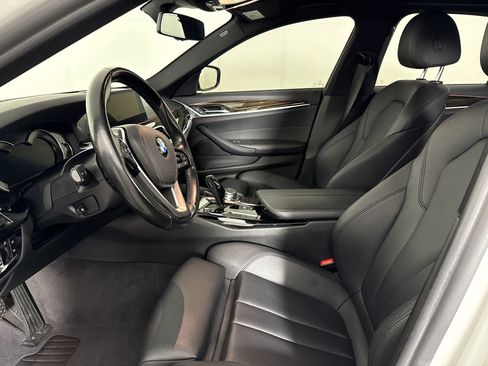 Used 2018 BMW 530i RWD image 5