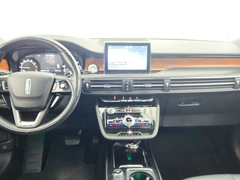 Used 2020 Lincoln Corsair Reserve w/ Appearance Package image 28