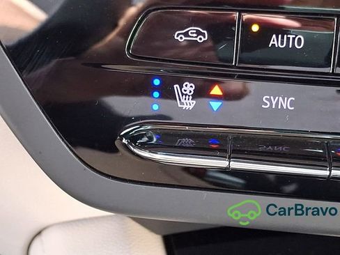 Certified 2023 Buick Envision Avenir AWD/4WD image 28