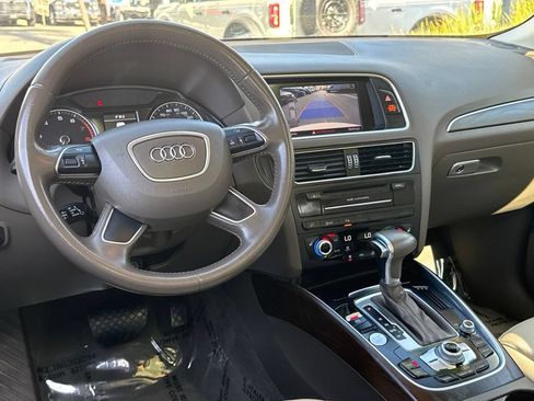 Used 2017 Audi Q5 2.0T Premium Plus w/ Technology Package AWD/4WD image 35