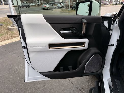 Used 2023 GMC Hummer EV Edition 1 image 39