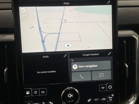 Used 2025 GMC Acadia Elevation w/ Elevation Premium Package image 19