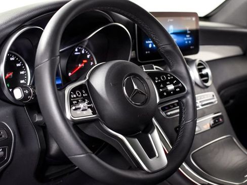 Certified 2022 Mercedes-Benz GLC 300 image 21