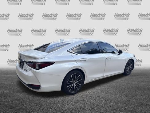 Used 2024 Lexus ES 300h w/ Premium Package FWD image 10