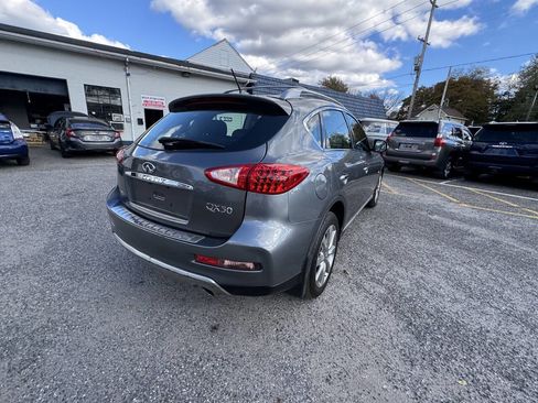 Used 2017 INFINITI QX50 Base 4dr Crossover w/ Premium Package image 14