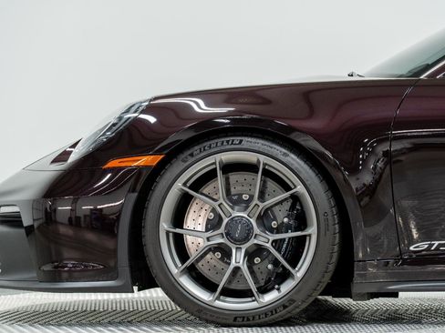 Used 2022 Porsche 911 GT3 image 12