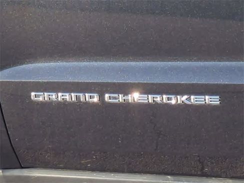 Used 2014 Jeep Grand Cherokee Laredo w/ Quick Order Package 23E image 13