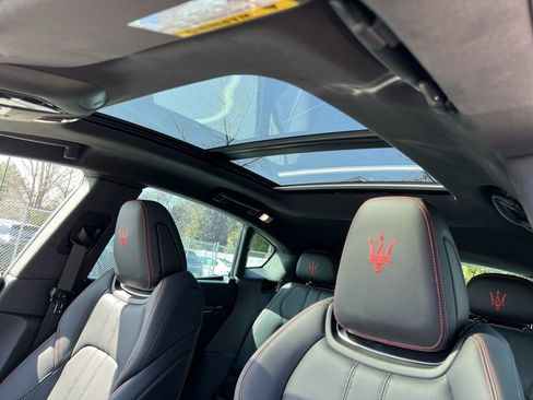 New 2024 Maserati Levante GT Ultima image 22