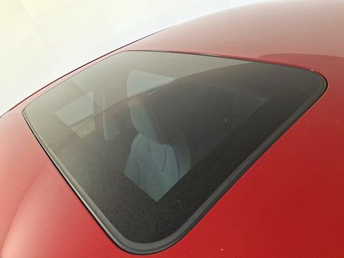 Used 2023 Hyundai Elantra Limited FWD image 9