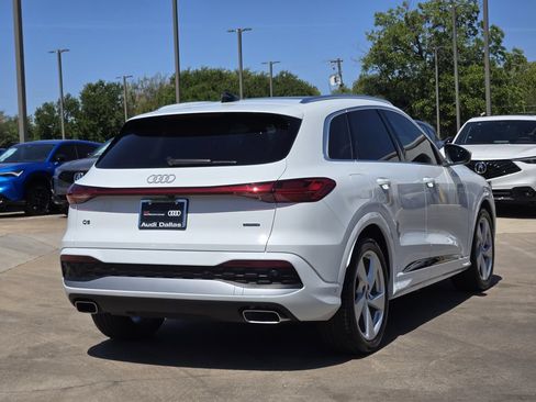 Certified 2025 Audi Q5 Prestige AWD/4WD image 8