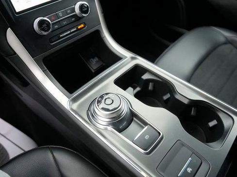 Used 2024 Ford Edge ST-Line image 27