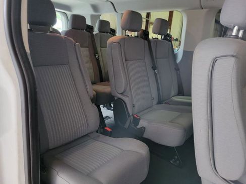 Used 2016 Ford Transit 350 XLT image 46