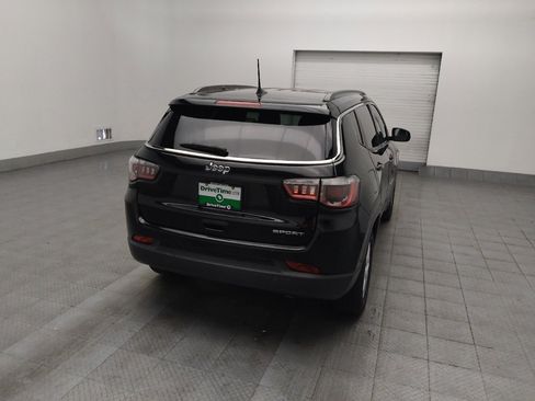Used 2019 Jeep Compass Sport w/ Tech Group FWD image 7