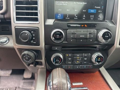 Used 2016 Ford F150 King Ranch w/ Equipment Group 601A Luxury image 21