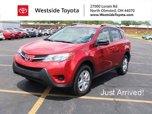 Used 2015 Toyota RAV4 LE AWD/4WD image 1