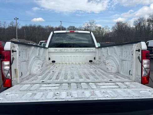 Used 2021 Ford F250 XL w/ Power Equipment Group image 6